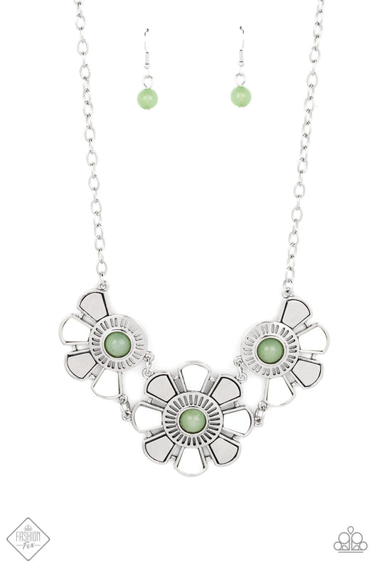 Paparazzi Aquatic Garden Green Short Necklace - Fashion Fix Glimpses of Malibu March 2022 - P2ST-GRXX-113IC