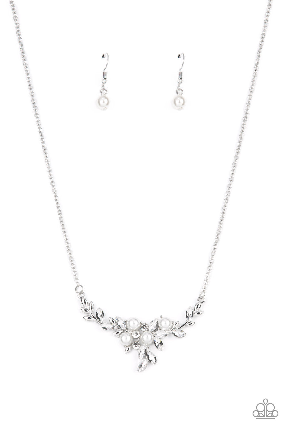 Paparazzi Because I'm The Bride White Short Necklace - P2RE-WTXX-575XX