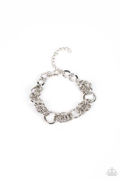 Paparazzi Big City Chic Silver Clasp Bracelet - P9IN-SVXX-166XX