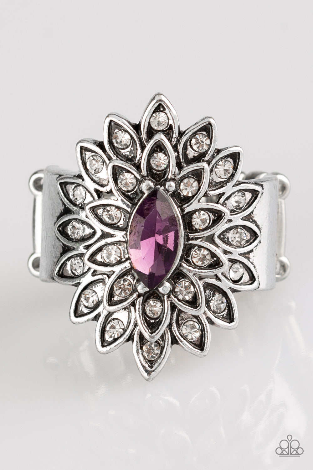 Paparazzi Blooming Fireworks Purple Ring