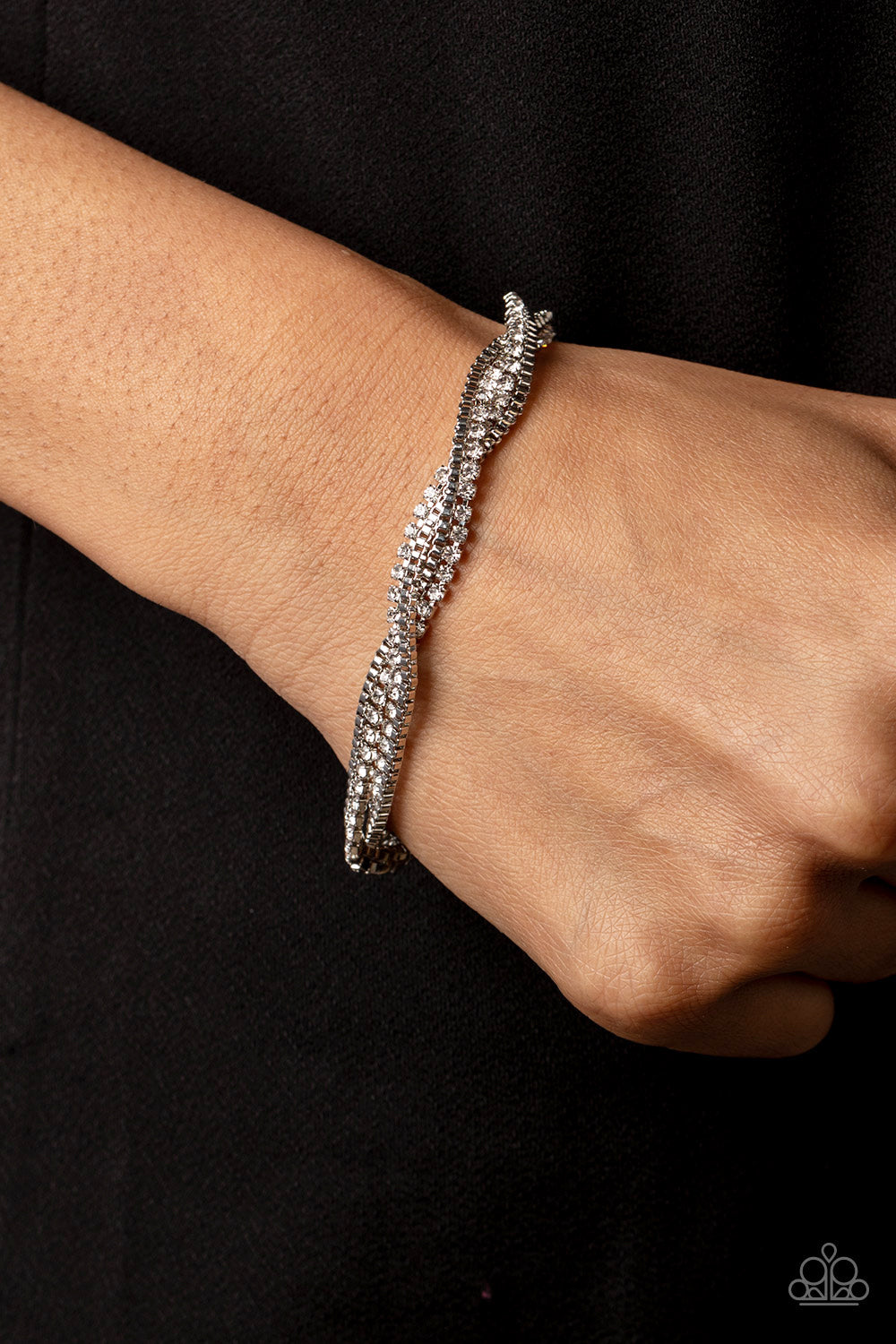 Paparazzi Box Office Bling White Clasp Bracelet - P9RE-WTXX-521XX