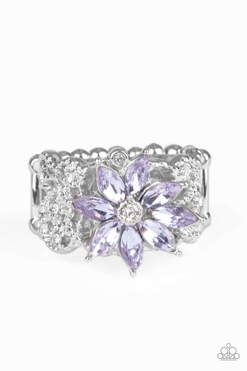 Paparazzi Brilliantly Blooming Purple Ring