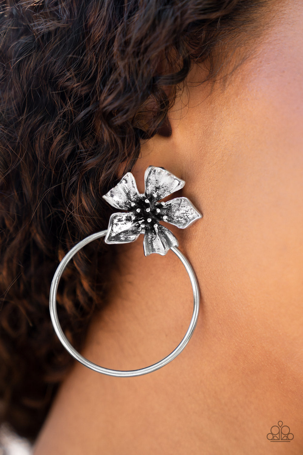 Paparazzi Buttercup Bliss Silver Post Hoop Earrings - Life of the Party Exclusive August 2022 - P5PO-SVXX-237XX