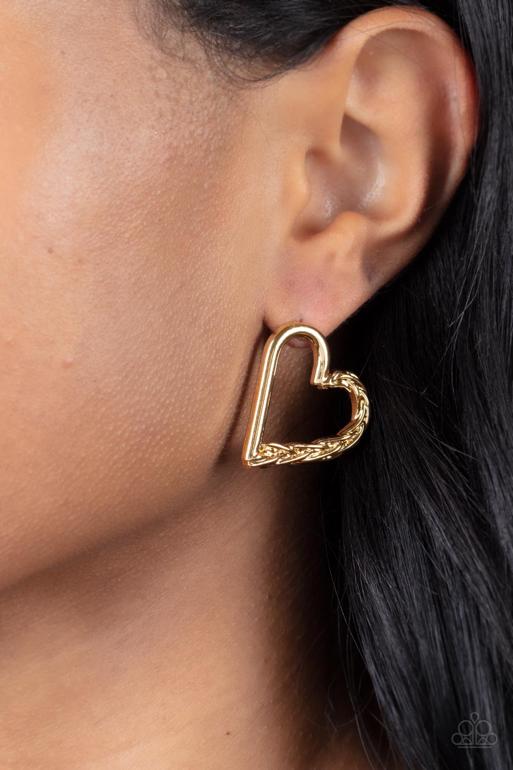 Paparazzi Cupid, Who? Gold Post Earrings - P5PO-GDXX-185XX