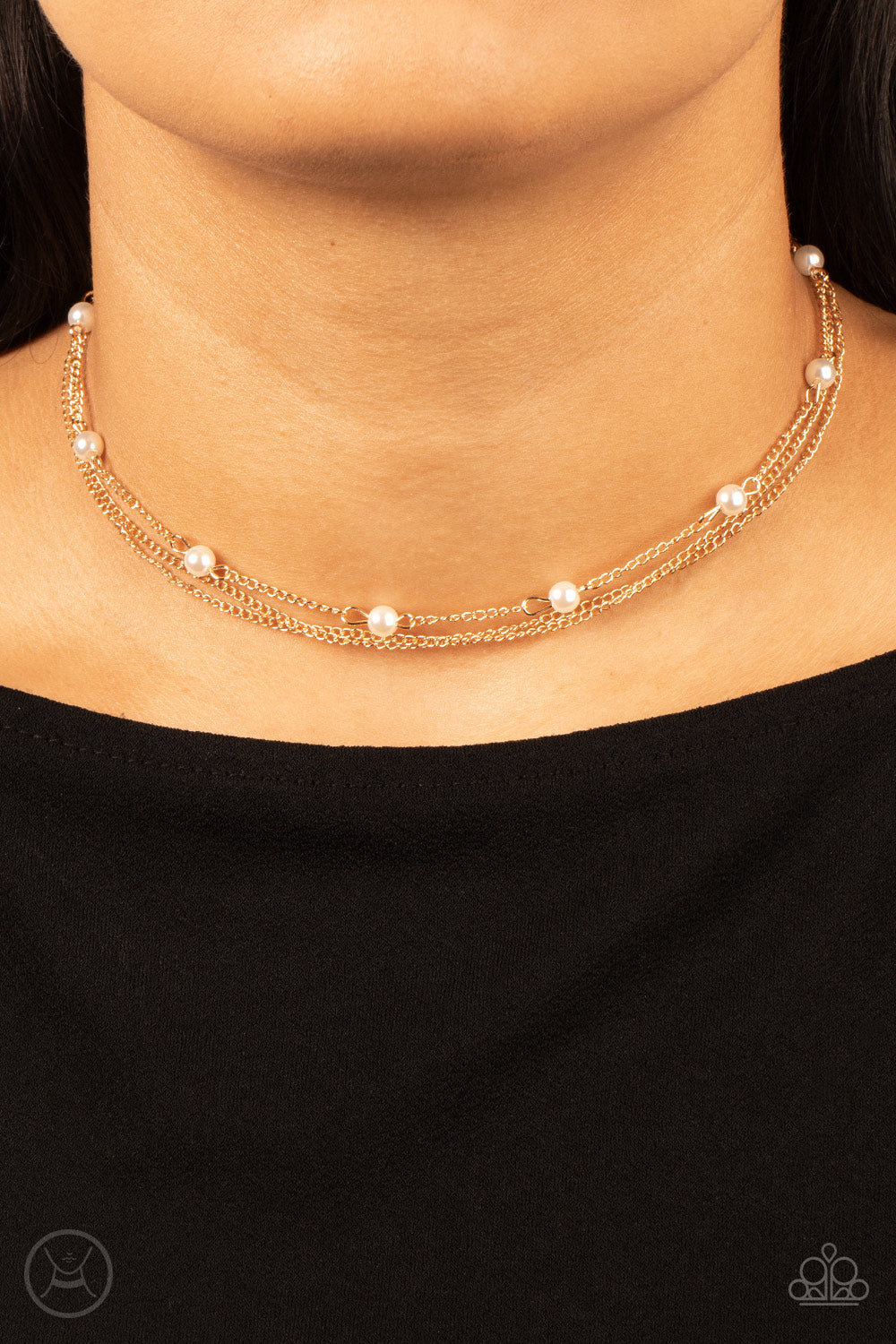 Paparazzi Daintily Dapper Gold Choker Necklace - P2CH-GDXX-077XX