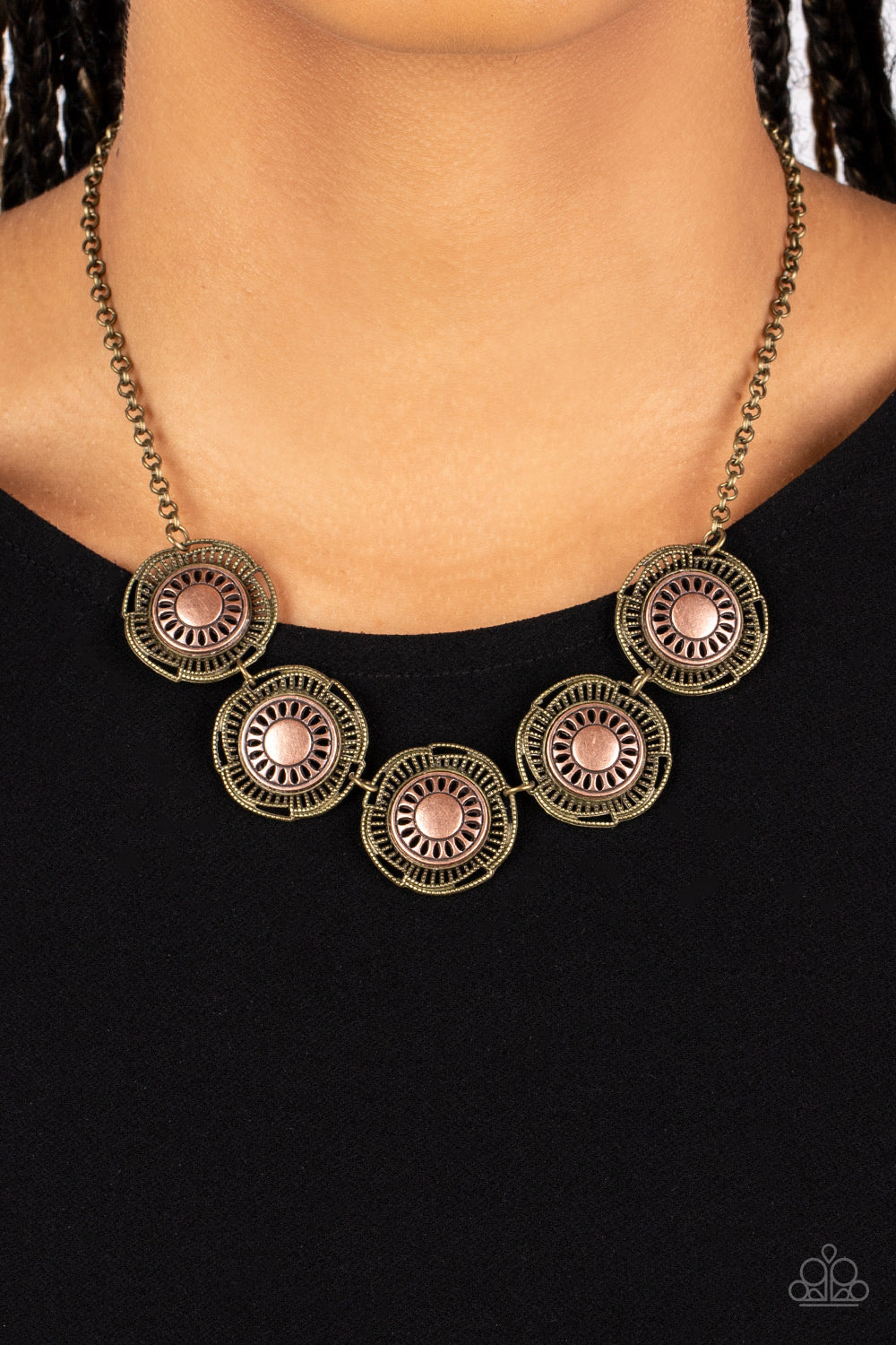 Paparazzi Desert Decor Multi Short Necklace - P2WH-MTXX-275XX