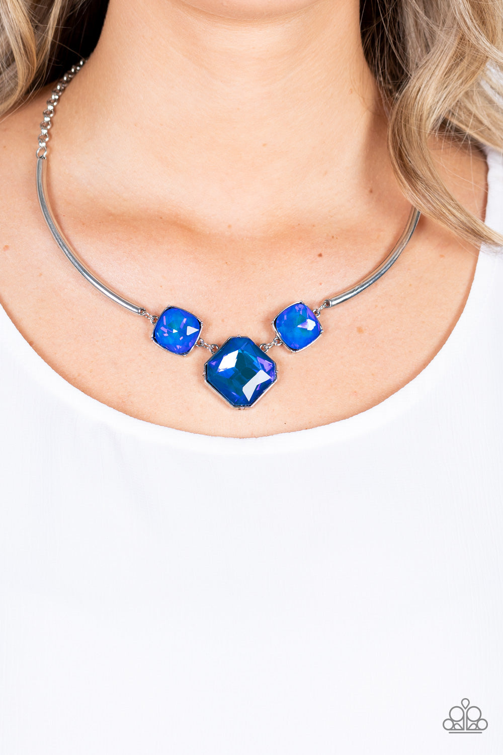 Paparazzi Divine IRIDESCENCE Blue Short Necklace - Life Of The Party Exclusive October 2020