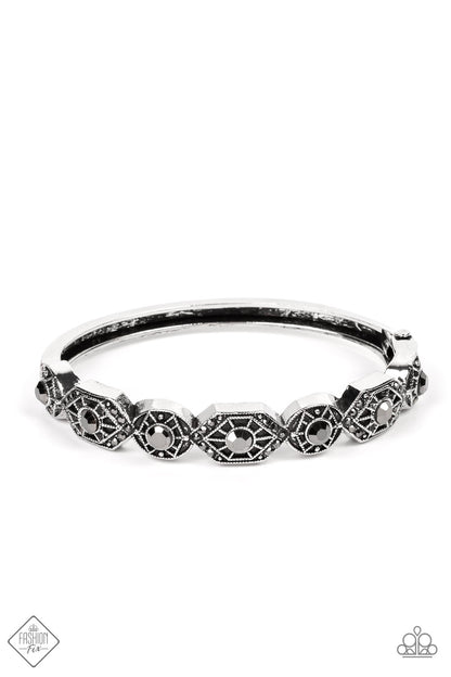 Paparazzi Eye-Opening Opulence Silver Hinge Cuff Bracelet – Fashion Fix Magnificent Musings August 2022
