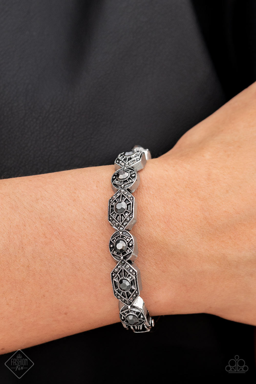 Paparazzi Eye-Opening Opulence Silver Hinge Cuff Bracelet – Fashion Fix Magnificent Musings August 2022