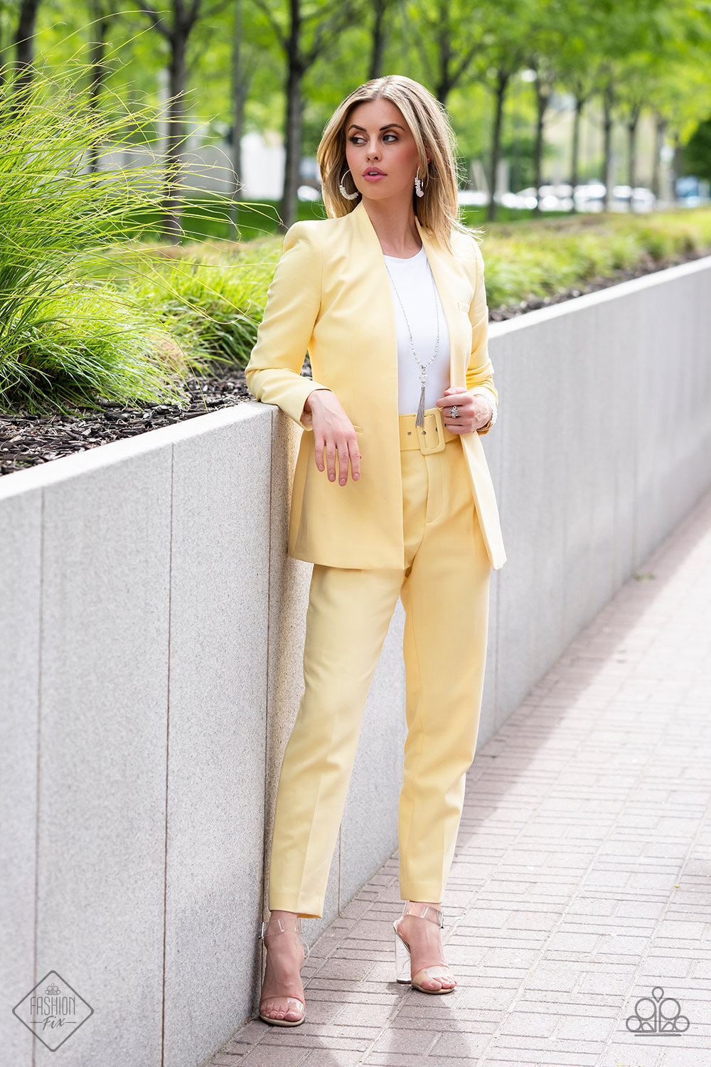 Paparazzi Fashion Fix Fiercely 5th Avenue Trend Blend - August 2022 - FFA-0822
