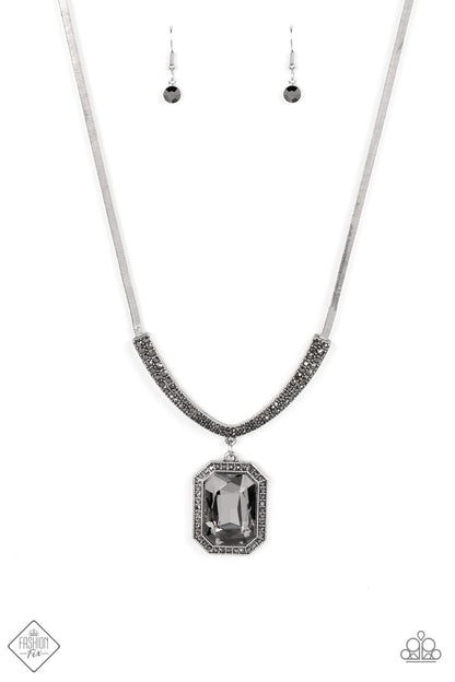 Paparazzi Fit For A DRAMA QUEEN Silver Short Necklace – Fashion Fix Magnificent Musings August 2022