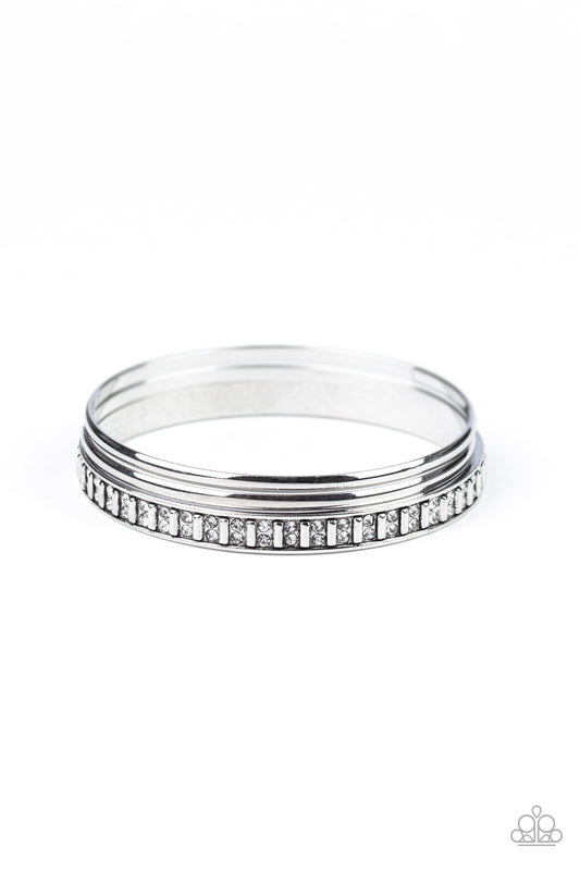 Paparazzi Flawless Flaunter White Bangle Bracelet - P9ED-WTXX-047XX