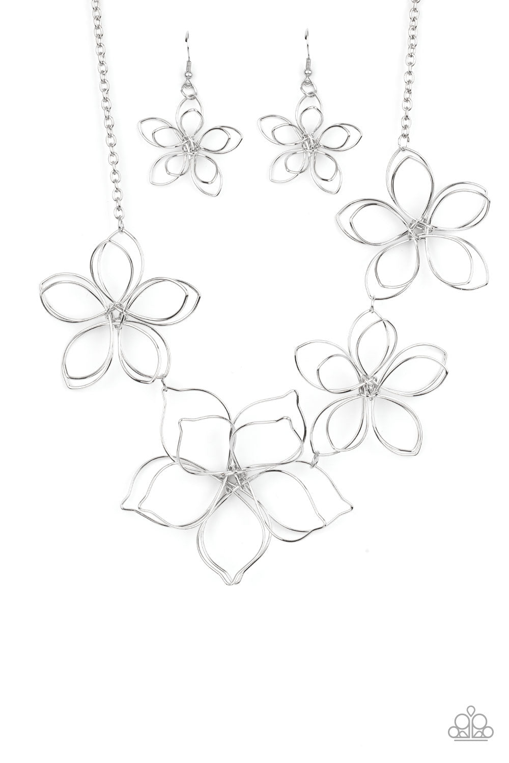 Paparazzi Flower Garden Fashionista Silver Short Necklace - P2ST-SVXX-173XX