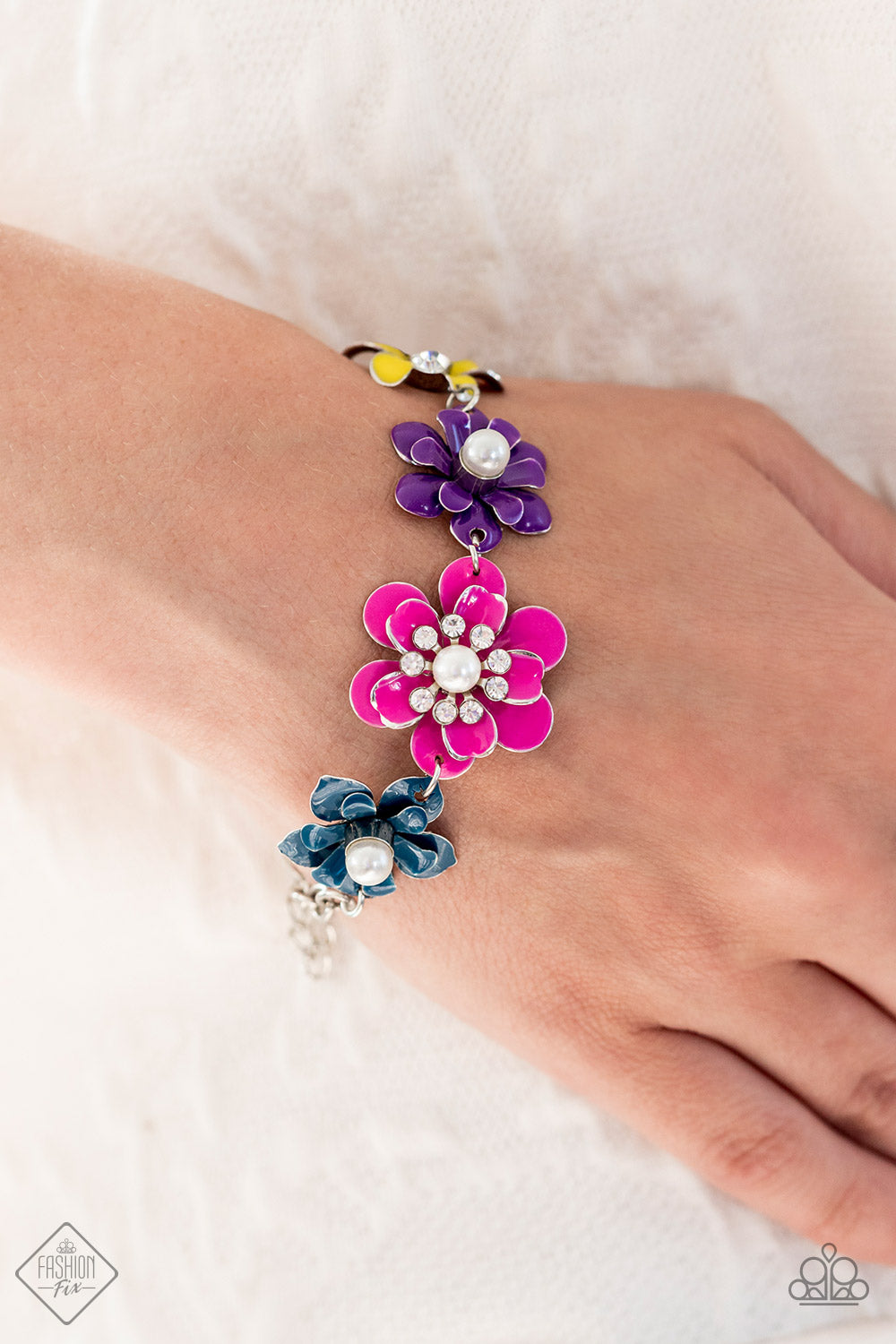 Paparazzi Flower Patch Fantasy Multi Clasp Bracelet - Glimpses of Malibu September 2022