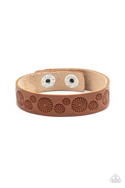 Paparazzi Follow The Wildflowers Brown Single Wrap Snap Bracelet - P9UR-BNXX-536XX