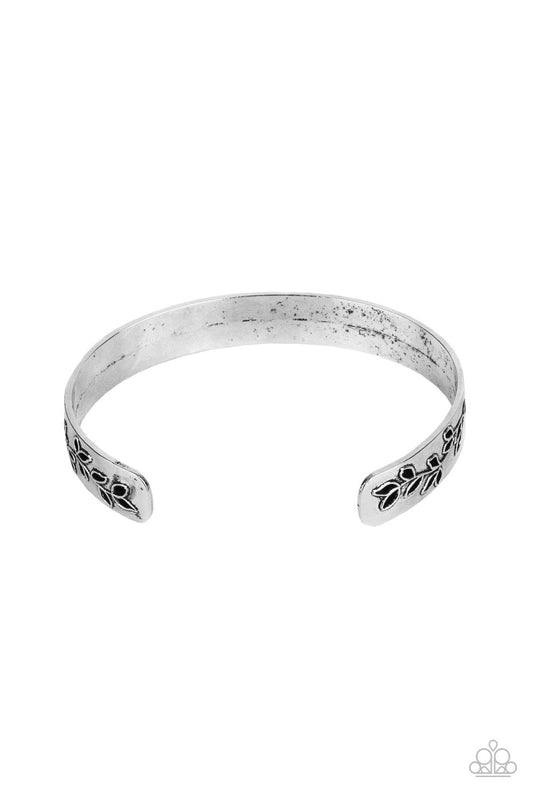 Paparazzi Frond Fable Silver Cuff Bracelet - P9BA-SVXX-099XX