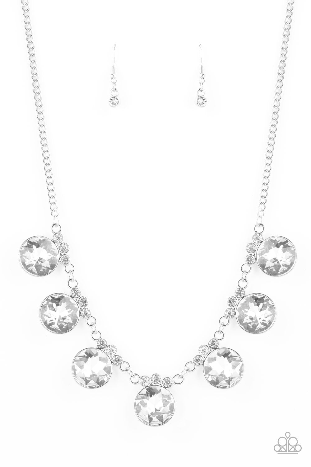 Paparazzi GLOW-Getter Glamour White Short Necklace