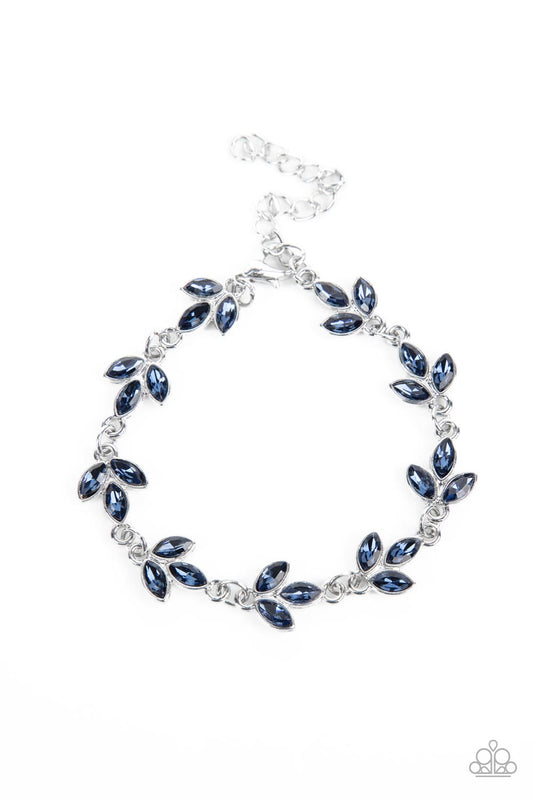 Paparazzi Gala Garland Blue Clasp Bracelet - P9DA-BLXX-091XX