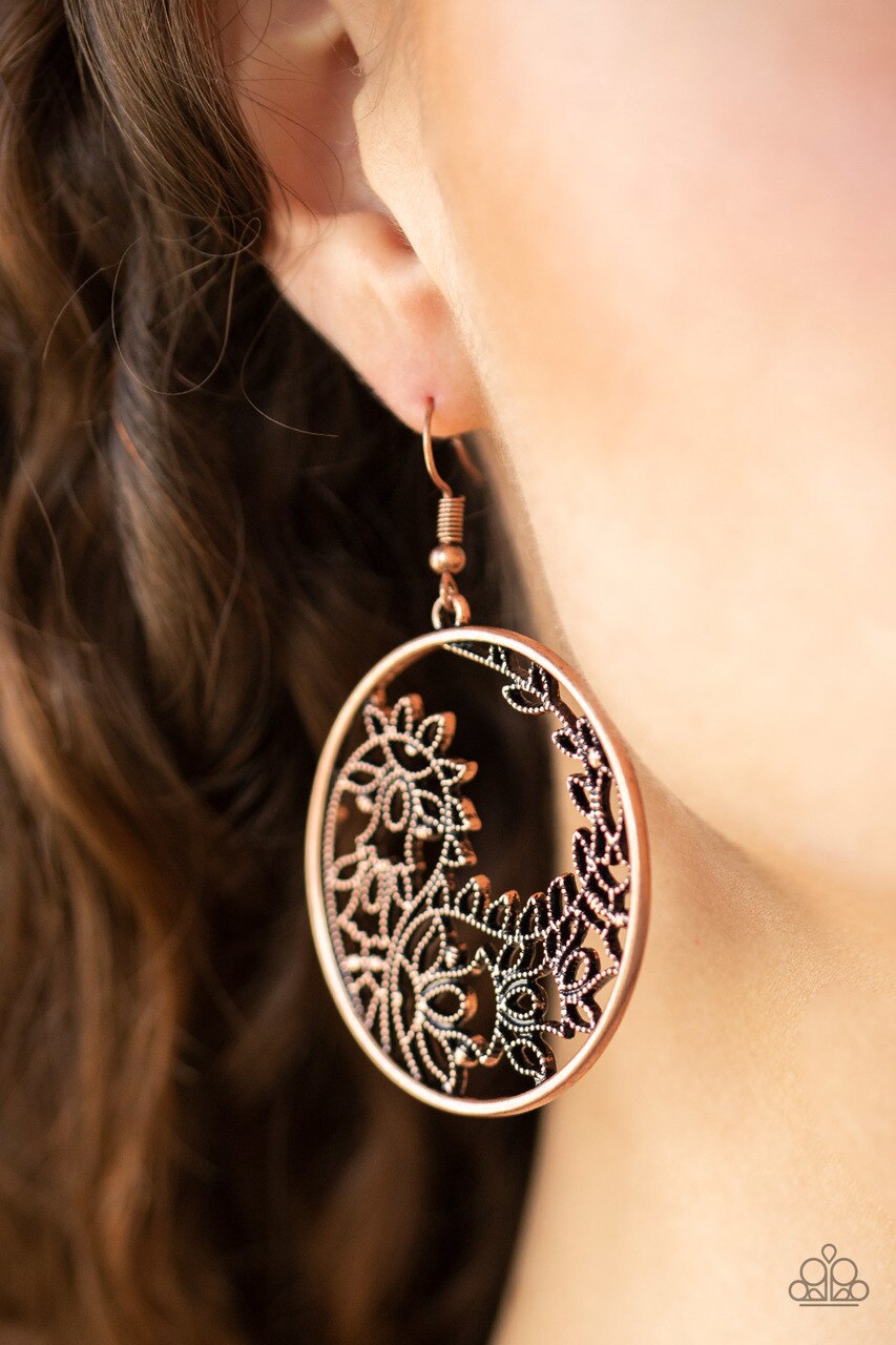 Paparazzi Get Into Vine Copper Fishhook Earrings