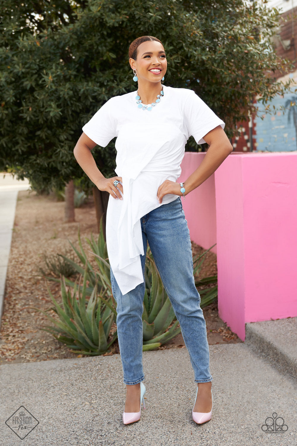 Paparazzi Fashion Fix Glimpses Of Malibu Complete Trend Blend - May 2022