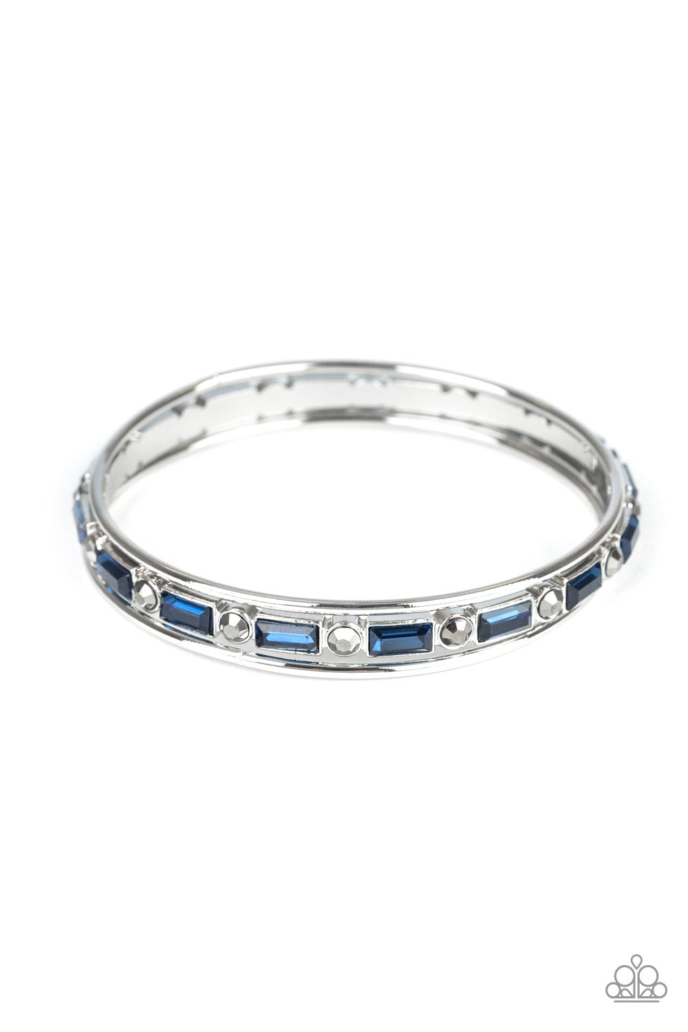 Paparazzi HEIR Toss Blue Bangle Bracelet - P9ED-BLXX-046XX