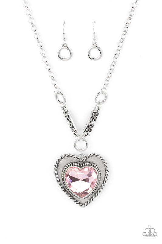 Paparazzi Heart Full Of Fabulous Pink Short Necklace - P2ST-PKXX-126XX