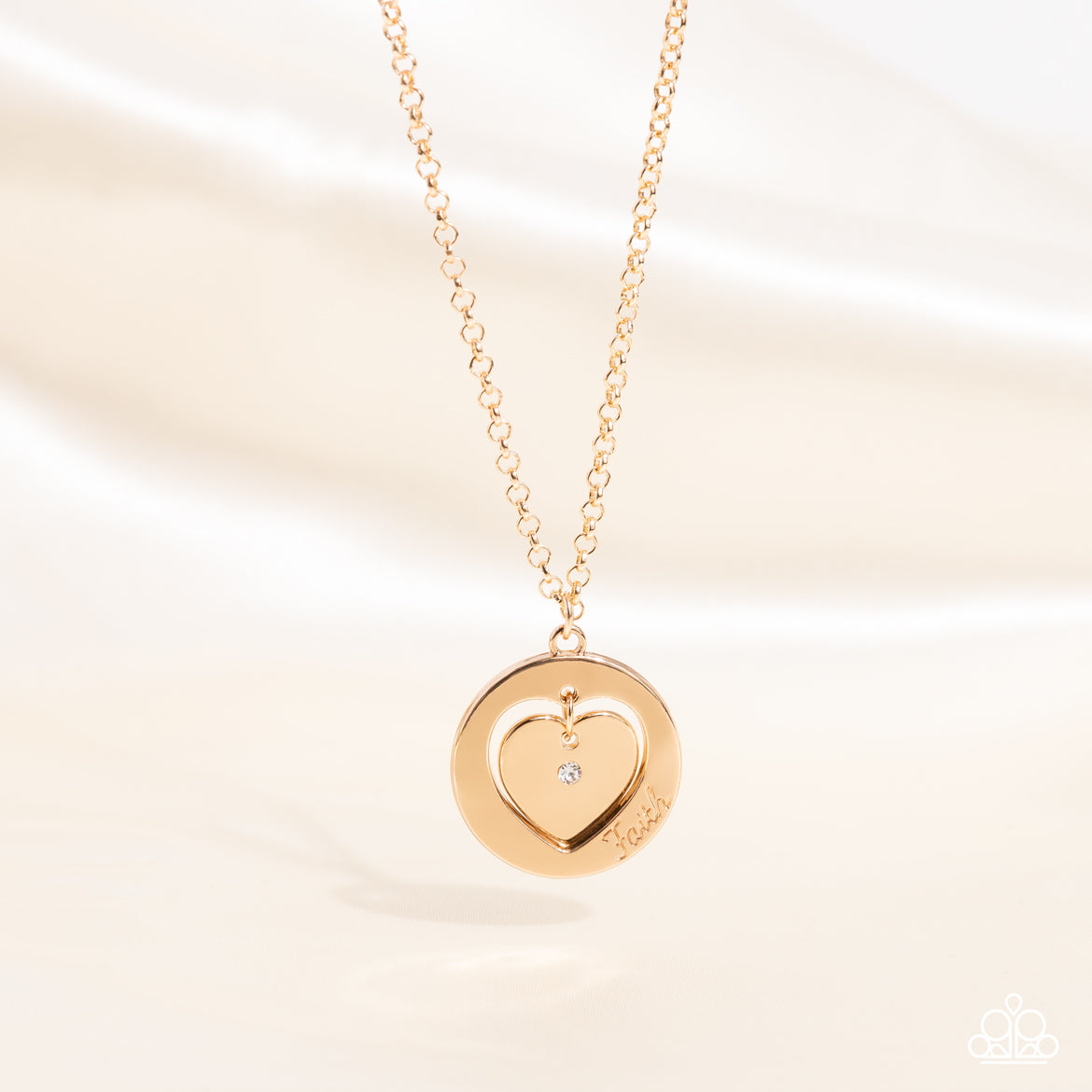 Paparazzi gold heart on sale necklace