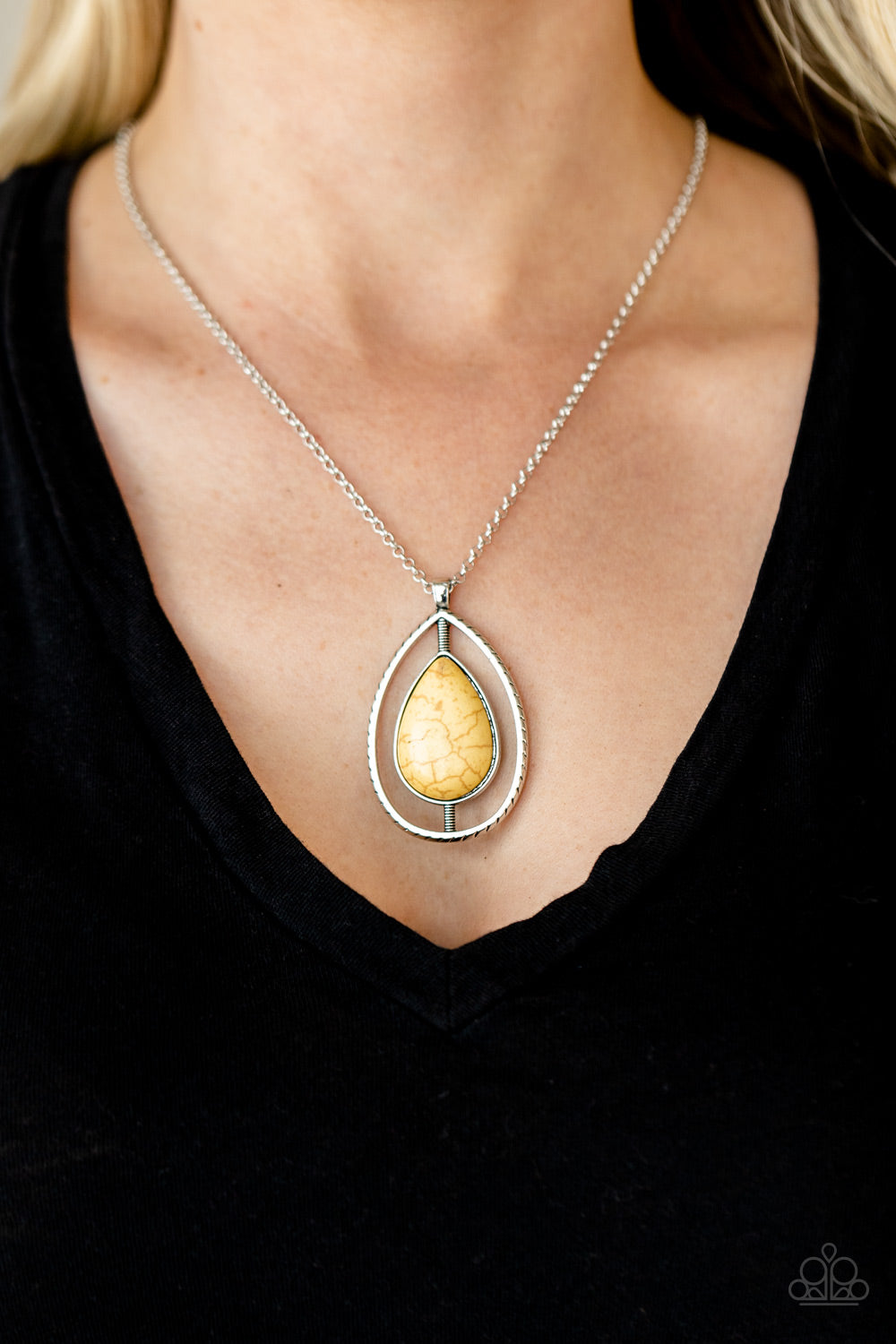 Paparazzi Here Today, PATAGONIA Tomorrow Yellow Short Necklace - P2SE-YWXX-192XX