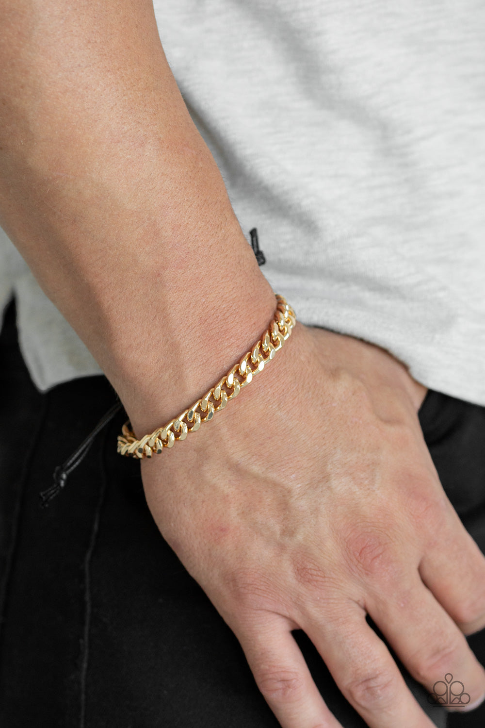 Paparazzi Hurrah Gold Sliding Knot Bracelet - P9MN-URGD-010XX