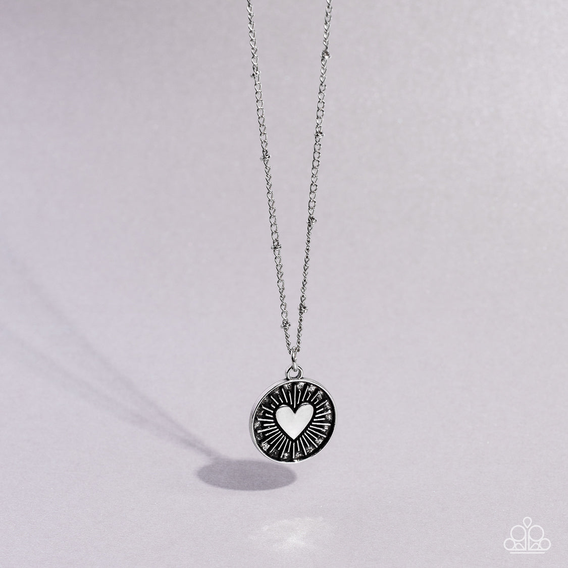 Paparazzi Lovestruck Shimmer Silver Short Necklace - P2DA-SVXX-282XX