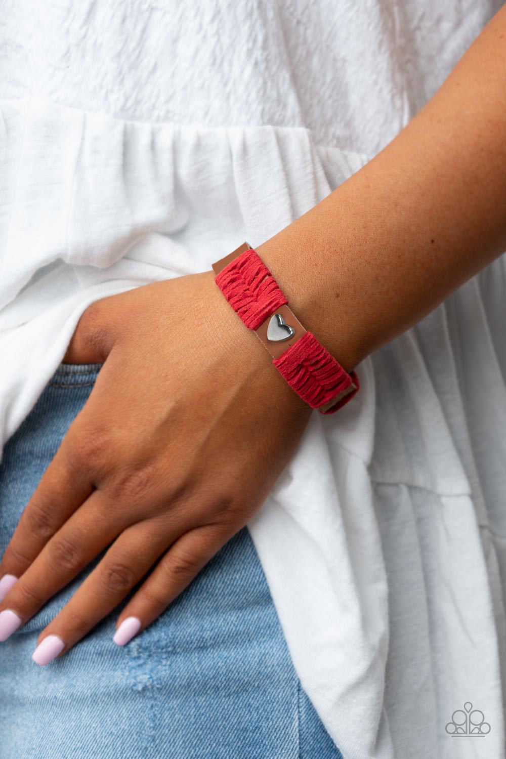 Paparazzi Lusting for Wanderlust Red Single Wrap Snap Bracelet - P9UR-RDXX-140XX