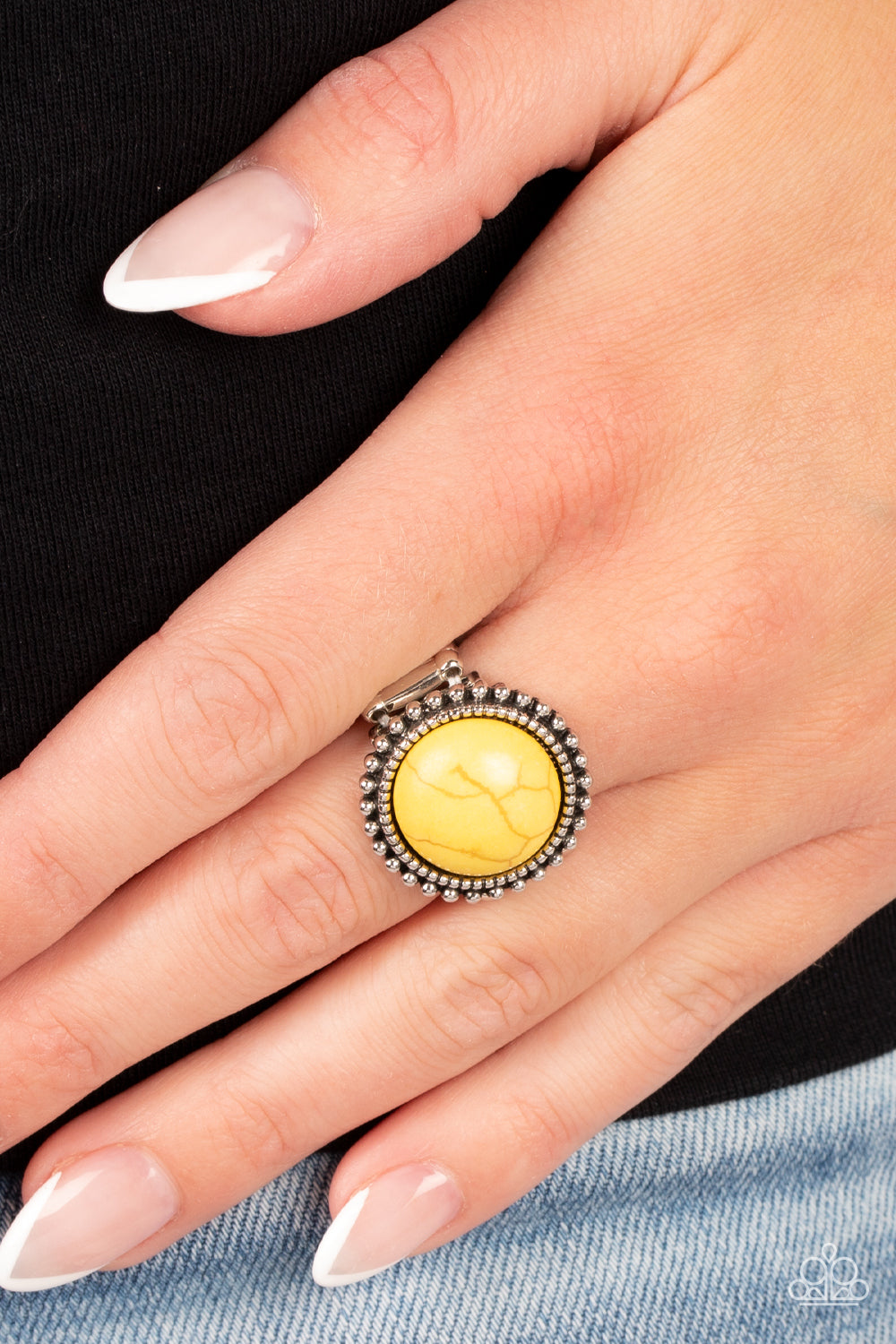 Paparazzi Mesa Mecca Yellow Ring - P4SE-YWXX-107XX