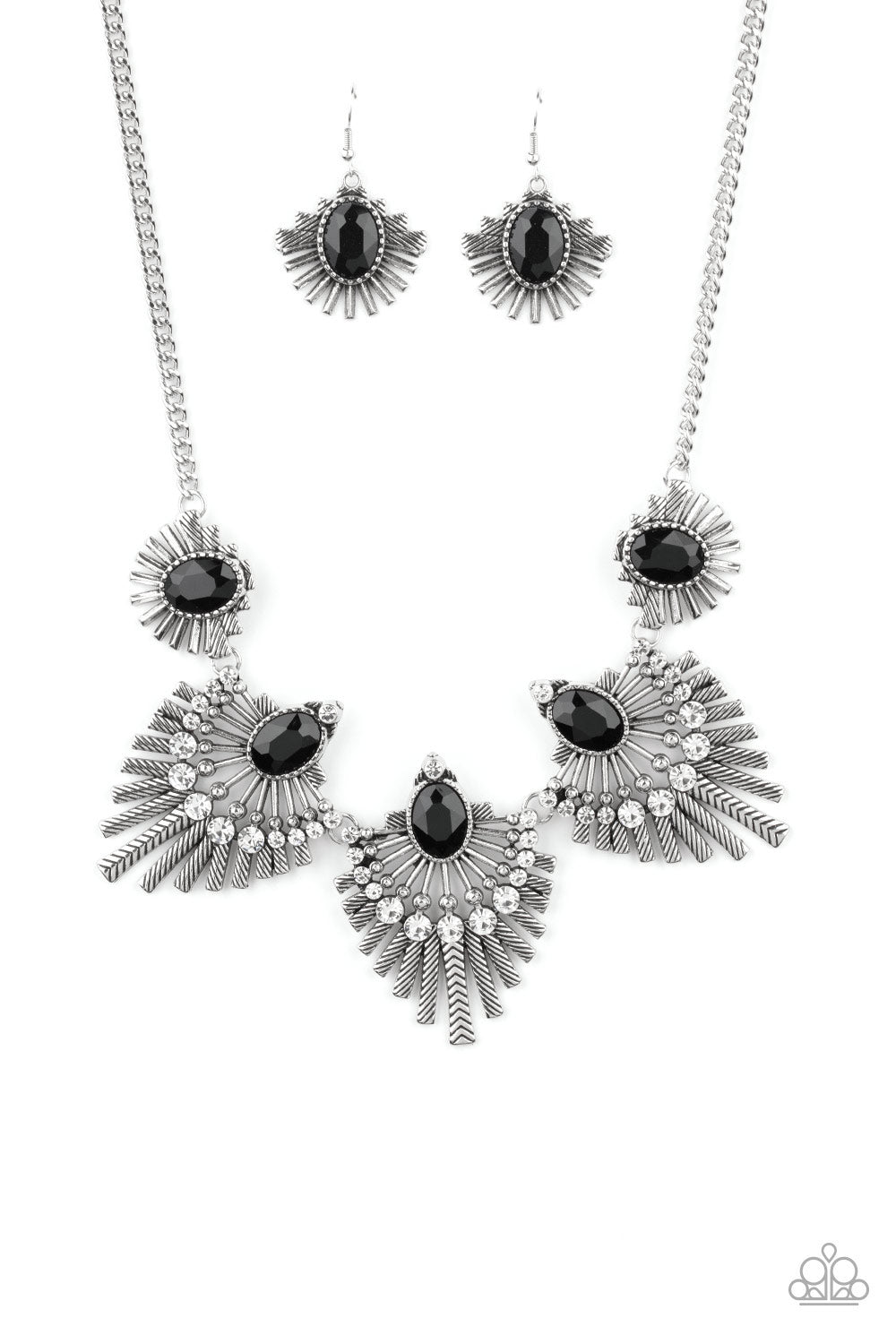 Paparazzi Miss YOU-niverse Black Short Necklace - P2ED-BKXX-061XX