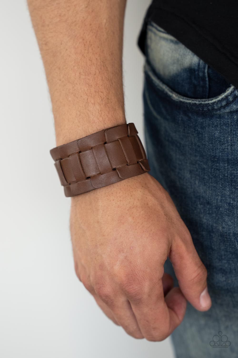 Paparazzi Plainly Plaited Brown Men's Single Wrap Snap Bracelet - P9MN-URBN-005XX