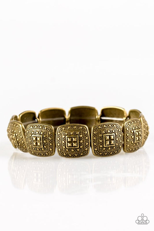 Paparazzi Radiantly Riviera Brass Stretch Bracelet