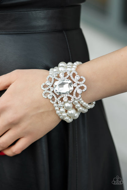 Paparazzi Rule The Room White Stretch Bracelet - EMP Exclusive 2021