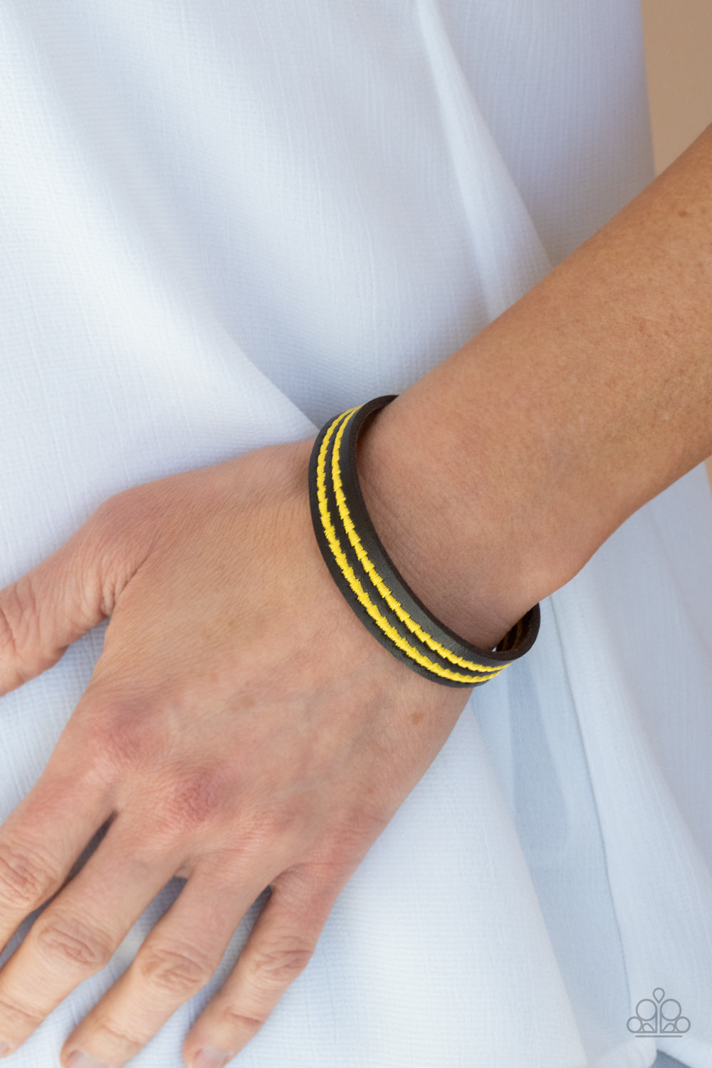 Paparazzi Show The Way Yellow Single Wrap Snap Bracelet