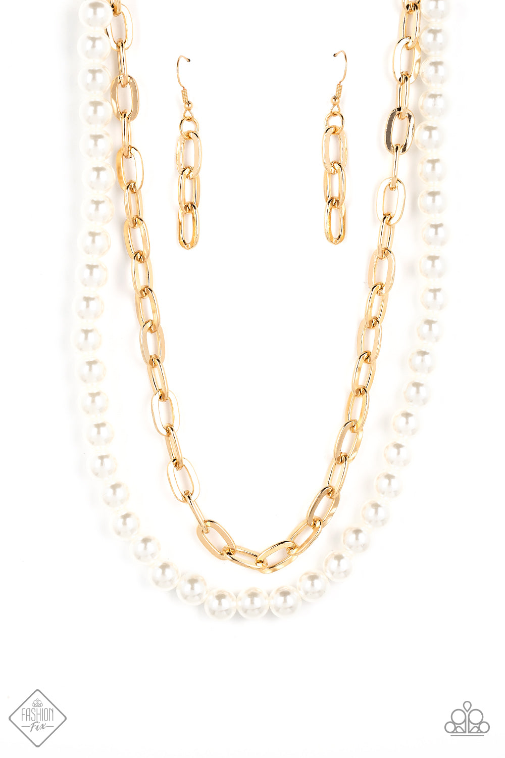 Paparazzi Suburban Yacht Club Gold Short Necklace - Fashion Fix Fiercely 5th Avenue October 2022
