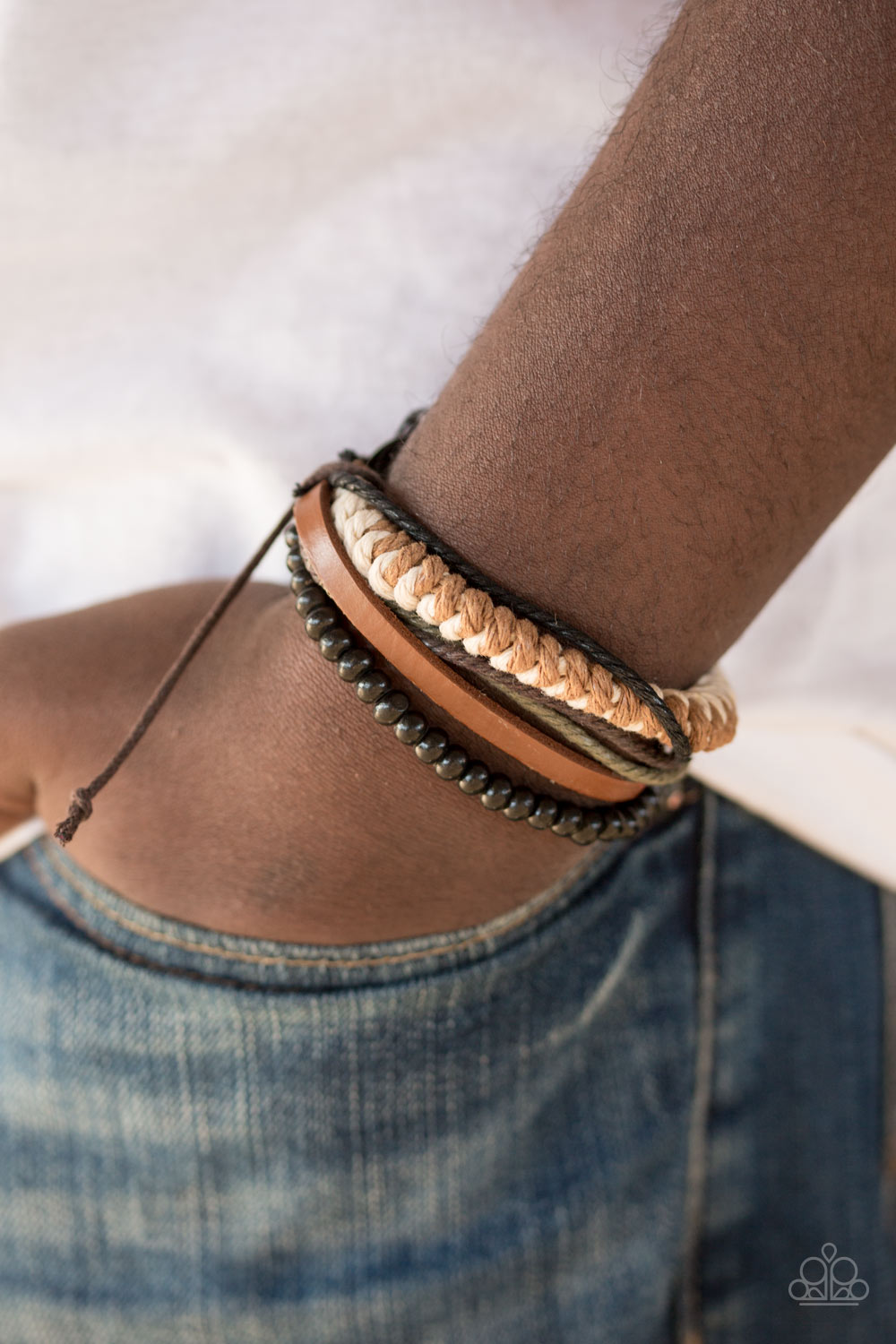 Paparazzi The Pioneer Brown Sliding Knot Bracelet - P9UR-BNXX-299XX