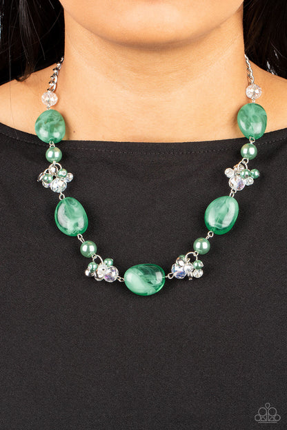 Paparazzi The Top TENACIOUS Green Short Necklace