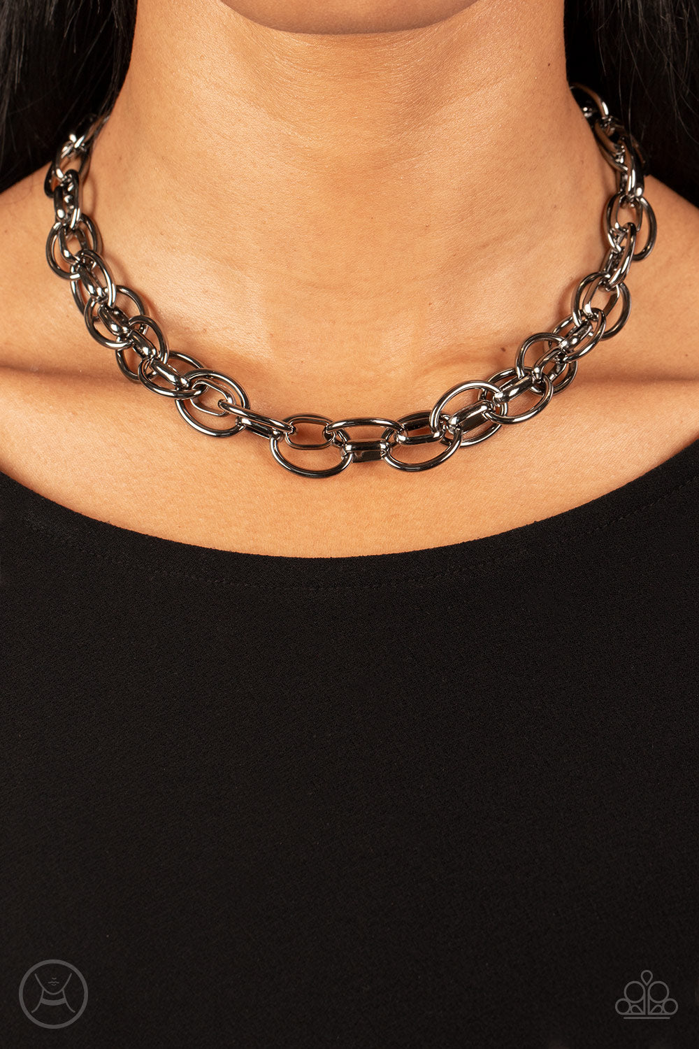 Paparazzi Tough Crowd Black Choker Necklace - P2CH-BKXX-084XX