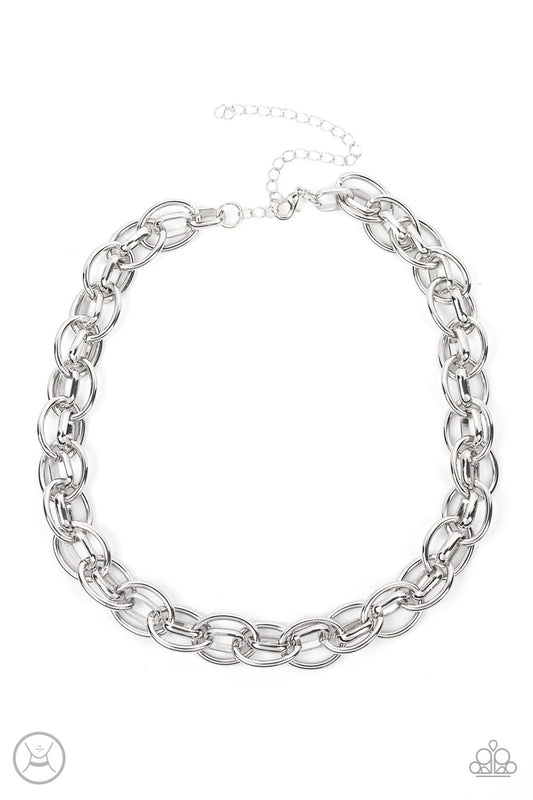 Paparazzi Tough Crowd Silver Choker Necklace - P2CH-SVXX-079XX