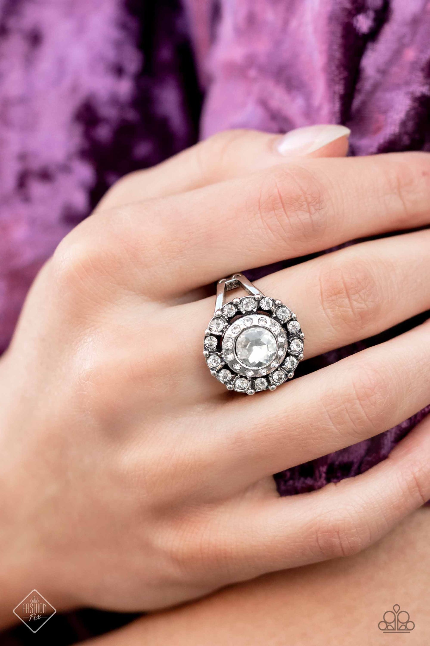 Paparazzi Twinkling Trance White Ring - Fashion Fix Fiercely 5th Avenue January 2023 - FFA-0123 - P4RE-GDXX-275NV