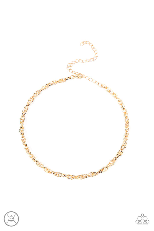 Paparazzi Urban Underdog Gold Choker Necklace - P2CH-GDXX-082XX