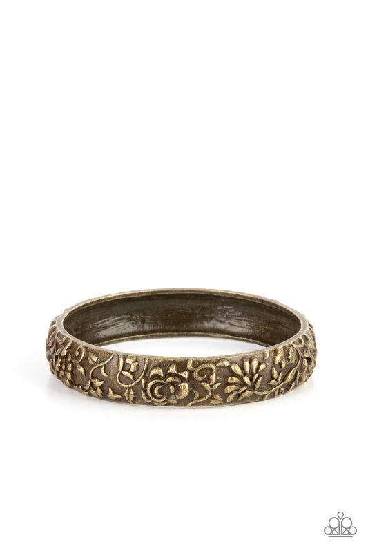 Paparazzi Victorian Meadow Brass Bangle Bracelet - P9WH-BRXX-124XX