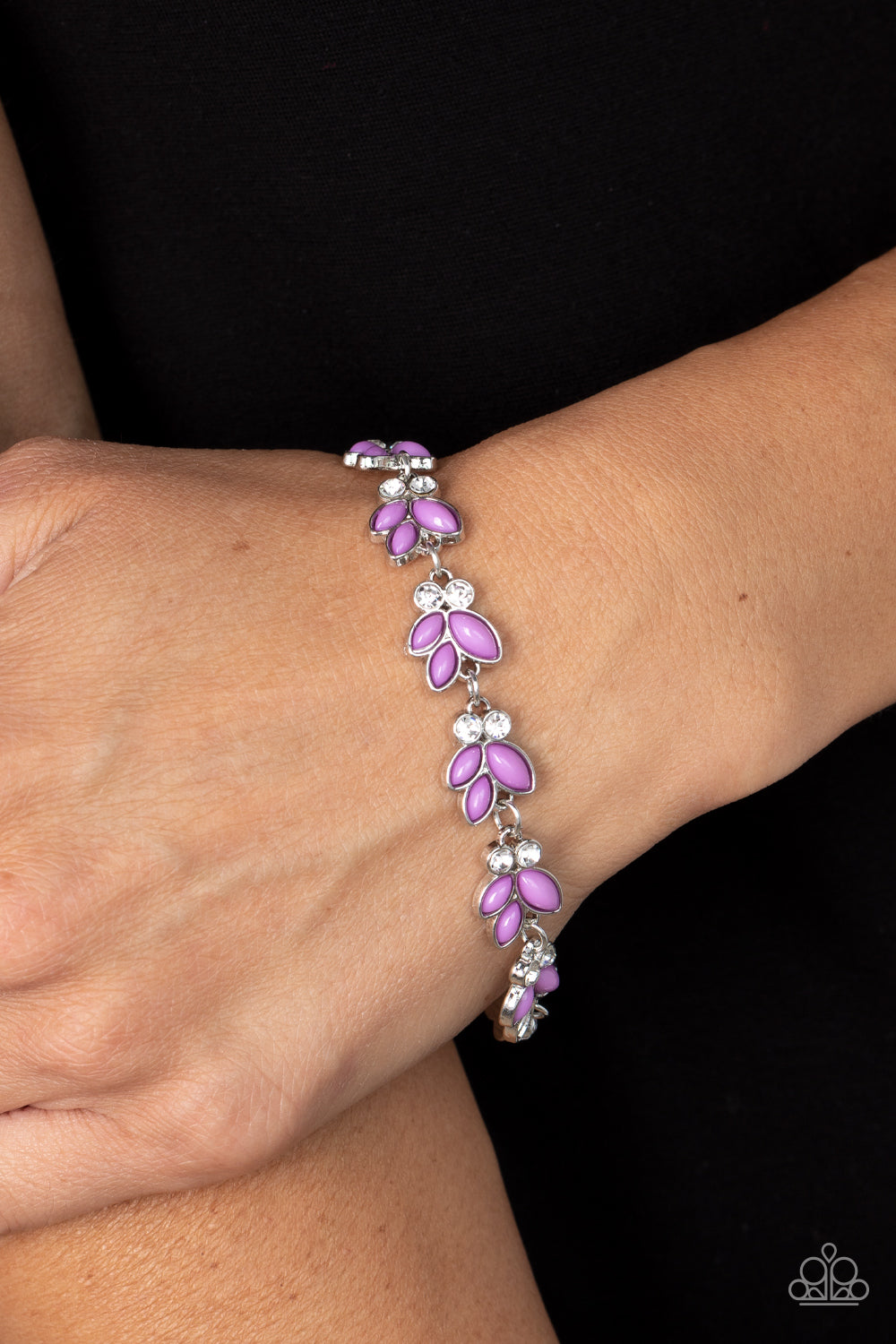 Paparazzi Vineyard Variety Purple Clasp Bracelet - P9WH-PRXX-273XX