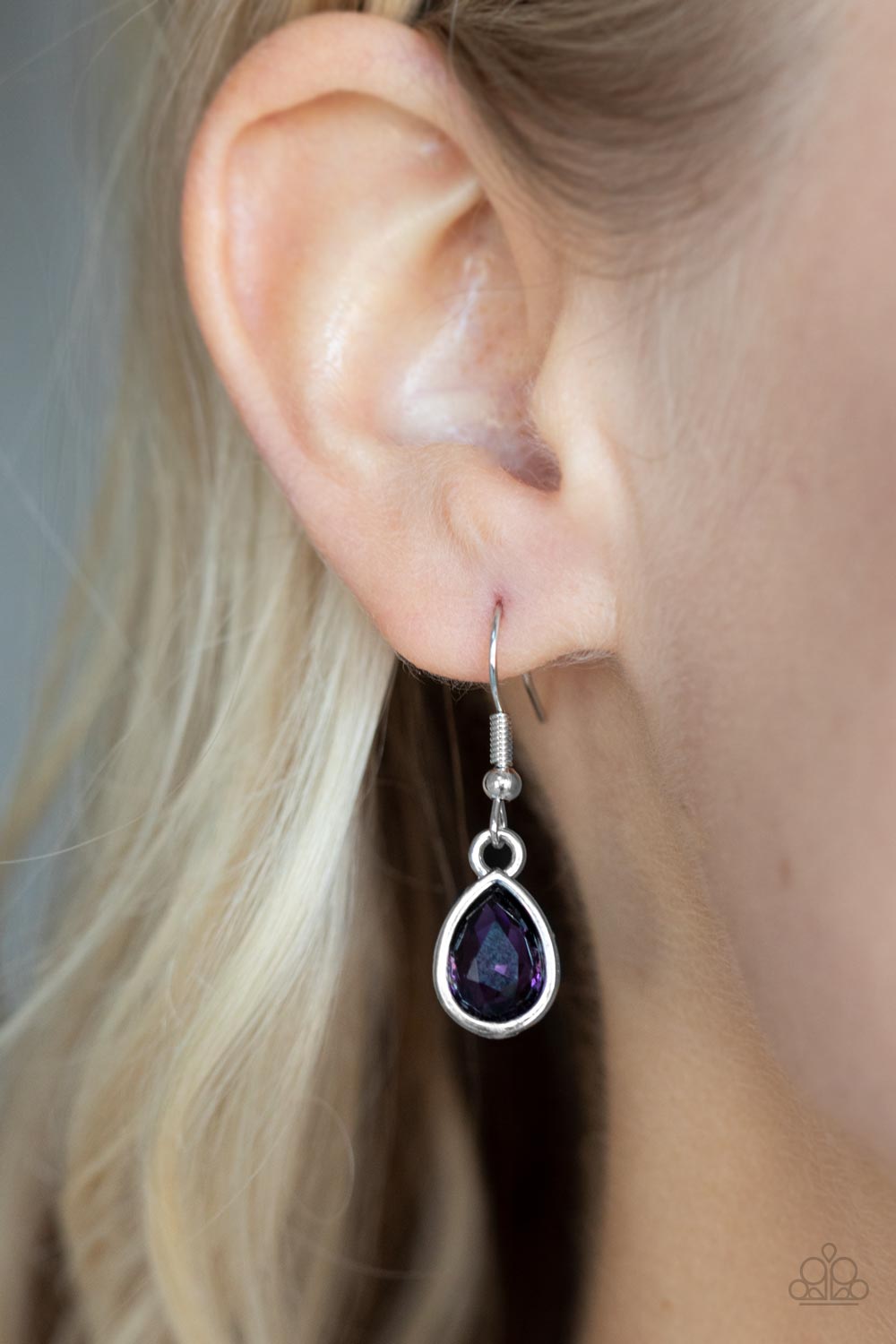 Paparazzi Vintage Validation Purple Short Necklace