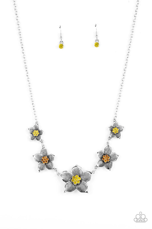 Paparazzi Wallflower Wonderland Yellow Short Necklace - P2RE-YWXX-086XX