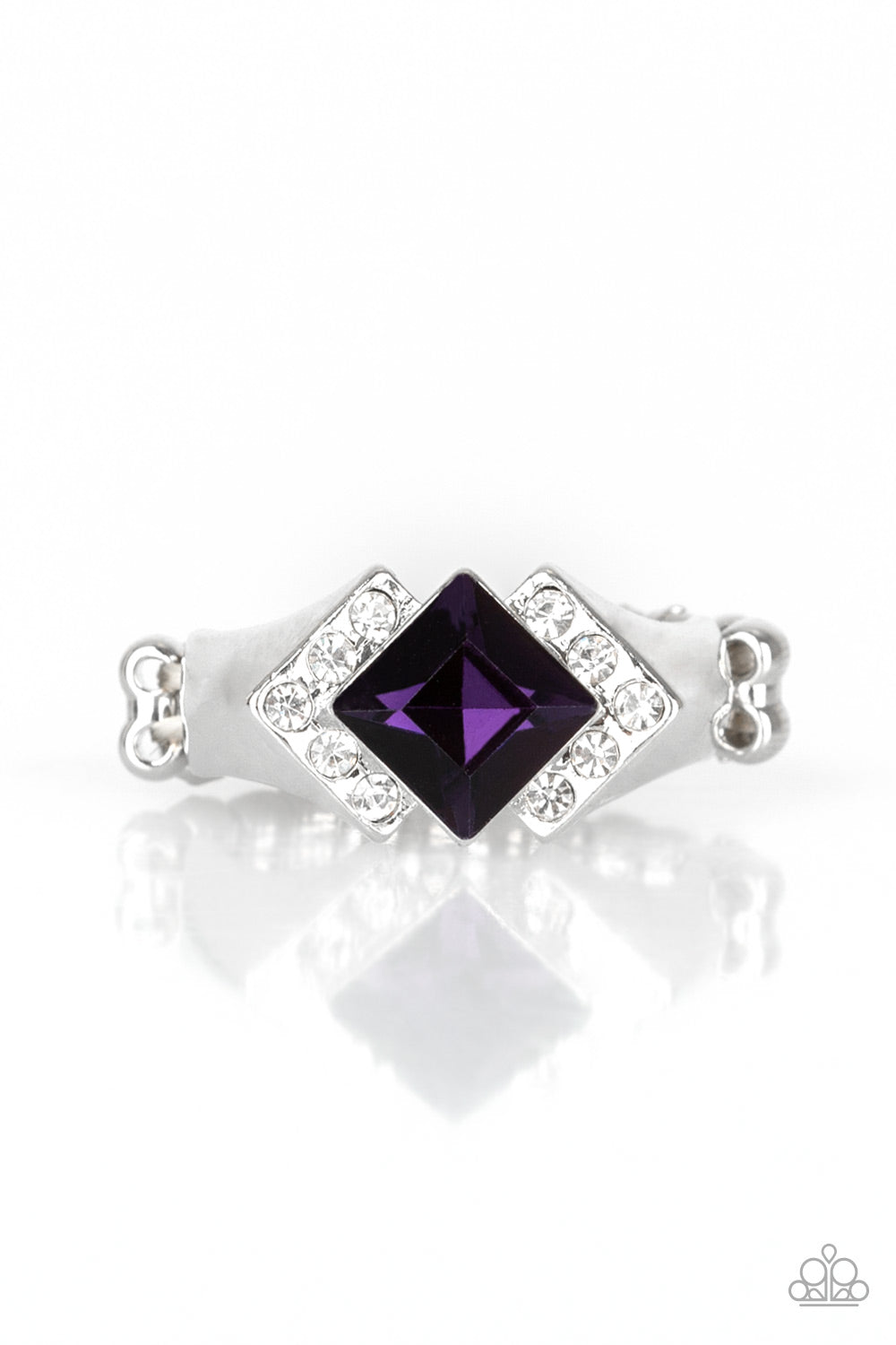 Paparazzi Wallstreet Winner Purple Ring