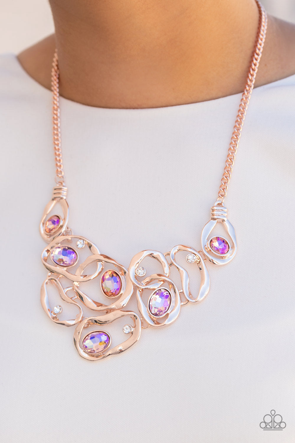 Paparazzi Warp Speed Rose Gold Short Necklace - Life Of The Party Exclusive July 2022 - P2ST-GDRS-134XX